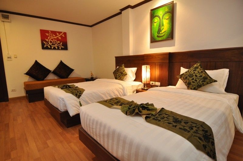 Hemingway'S Hotel Patong Экстерьер фото