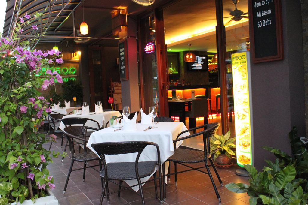 Hemingway'S Hotel Patong Экстерьер фото
